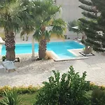 5 Elementi Porto Empedocle