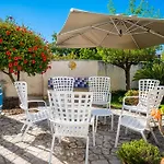 Bed & Breakfast 5 Elementi