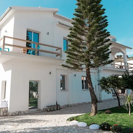 5 Elementi Bed & Breakfast 4*