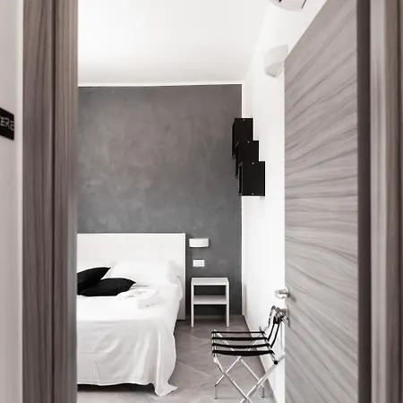 5 Elementi Bed & Breakfast 4*