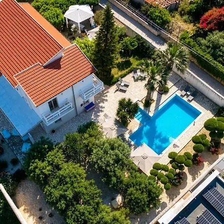 5 Elementi Bed and breakfast Porto Empedocle