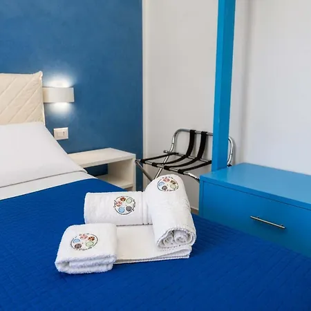 5 Elementi Porto Empedocle