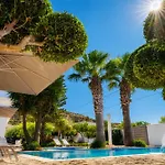 5 Elementi Bed & Breakfast 4*