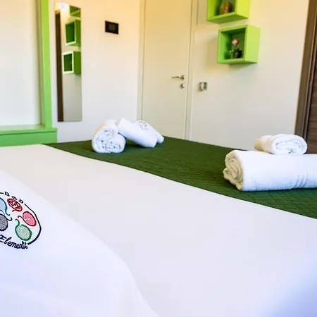 Bed & Breakfast 5 Elementi