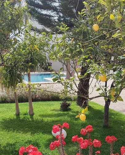 5 Elementi 4* Porto Empedocle