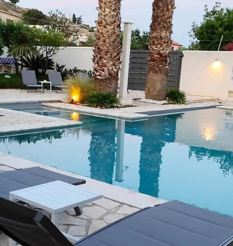 5 Elementi Porto Empedocle