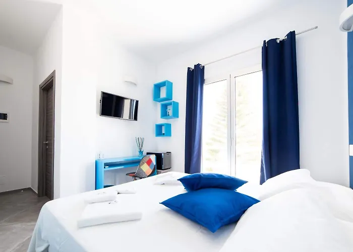 5 Elementi 4* Porto Empedocle