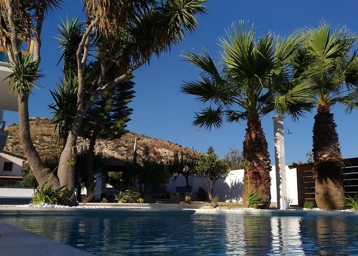 5 Elementi Porto Empedocle